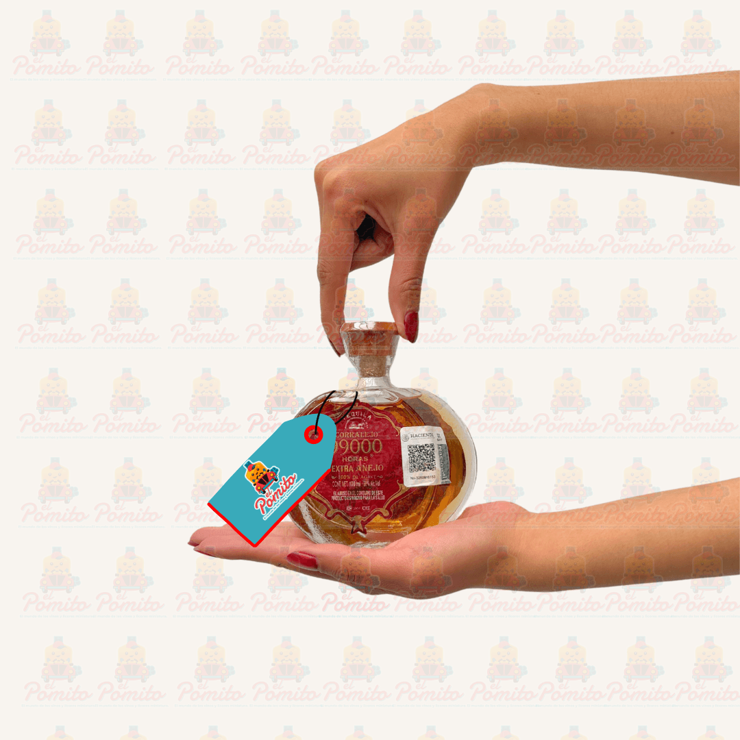 Mini Tequila Corralejo Extra Añejo 99000 Horas 100 ml.