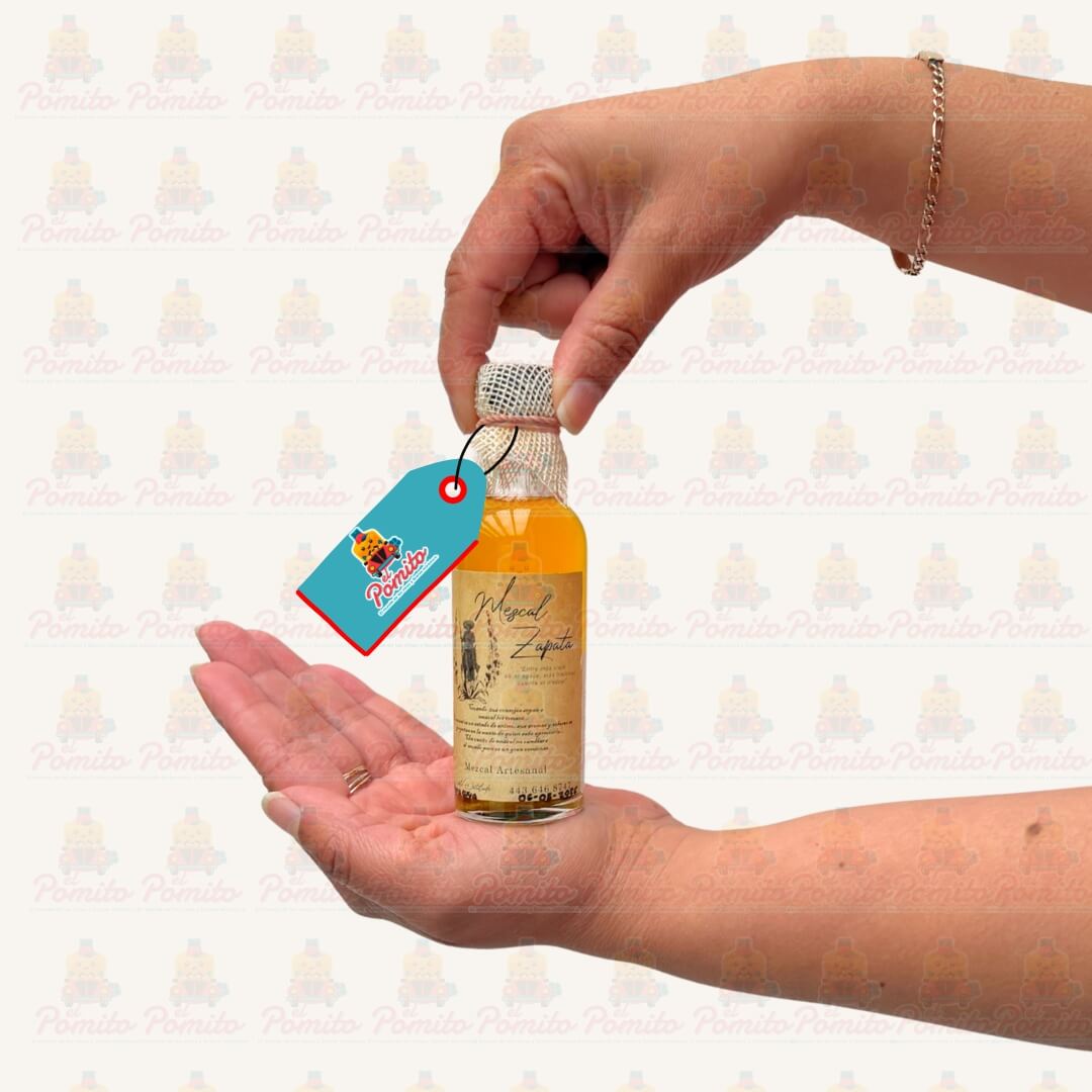 Mini Mezcal Zapata Artesanal Sabor Maracuyá 50ml.