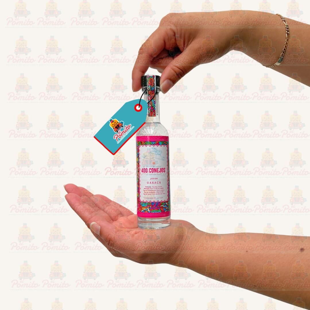 Mini Mezcal 400 Conejos Joven 50 ml.