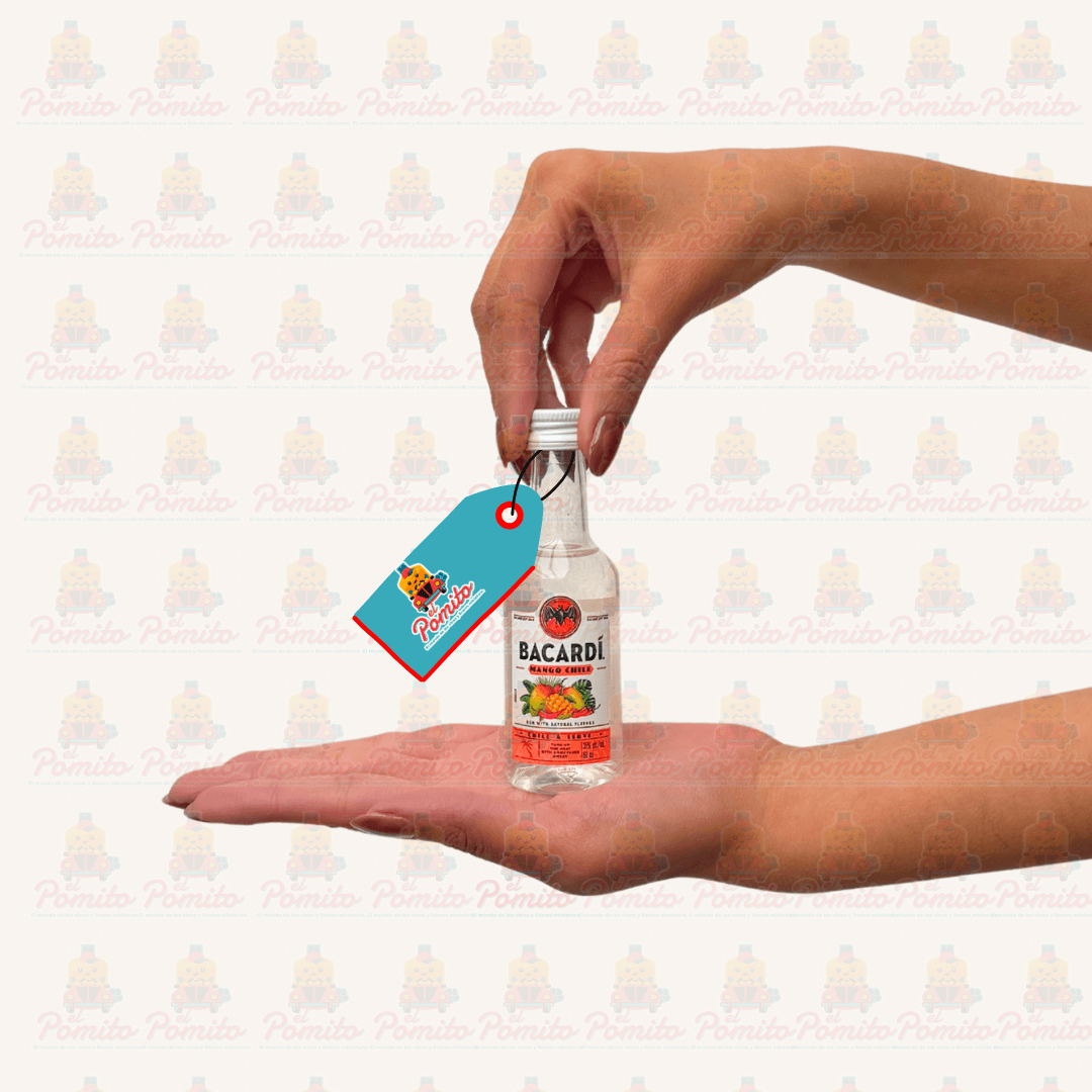 Mini Ron Bacardi Mango Chile 50 ml.