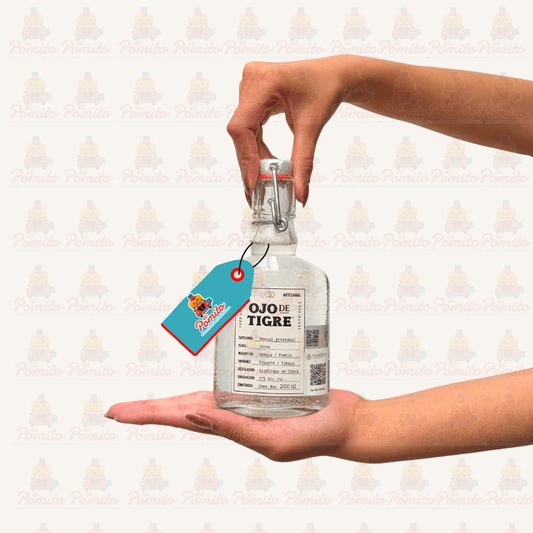 Mini Mezcal Artesanal Ojo de Tigre Joven 200 ml.