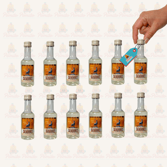 (12 piezas) Mini Tequila Cazadores Reposado 50 ml.